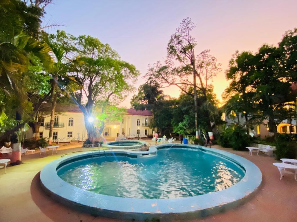 Anand Ritz Resort Matheran Exteriér fotografie