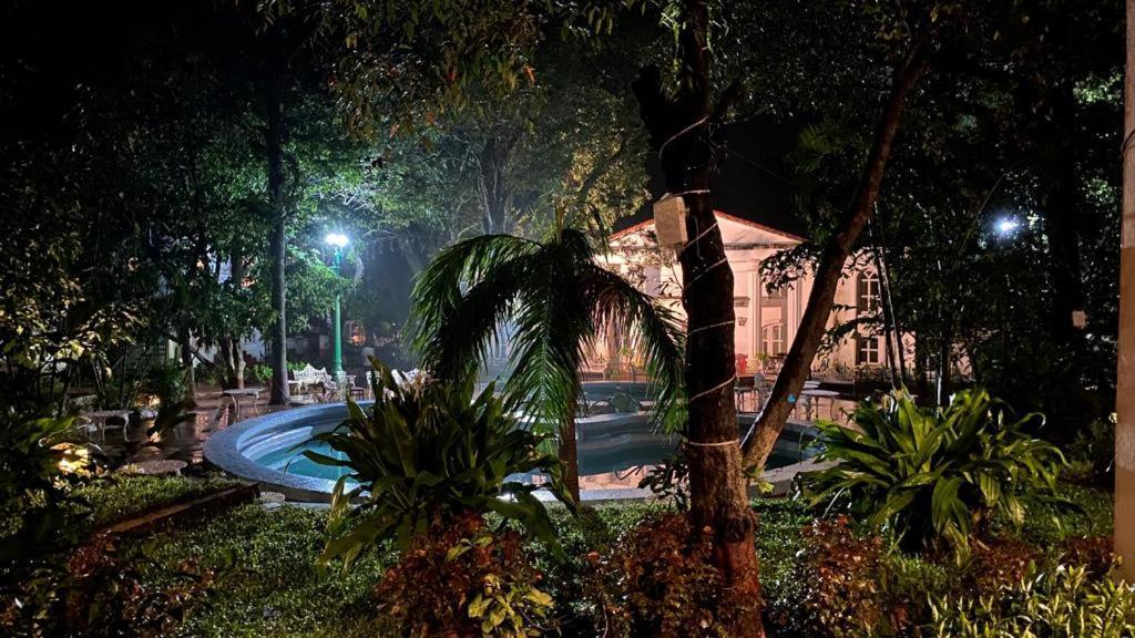 Anand Ritz Resort Matheran Exteriér fotografie