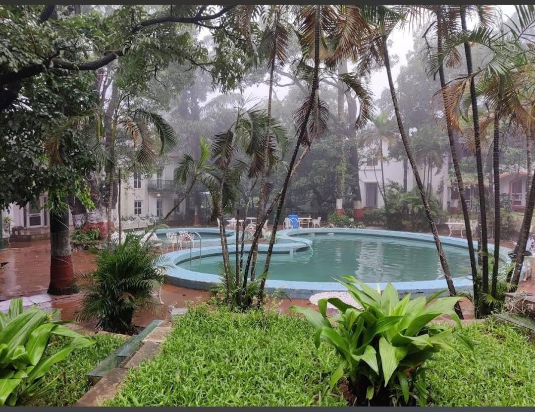 Anand Ritz Resort Matheran Exteriér fotografie